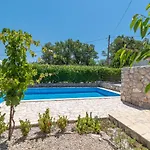 Danica Villa Bristivica