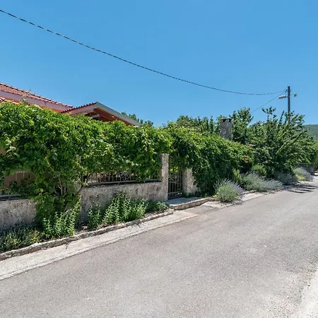 Villa Danica *