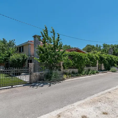 Villa Danica